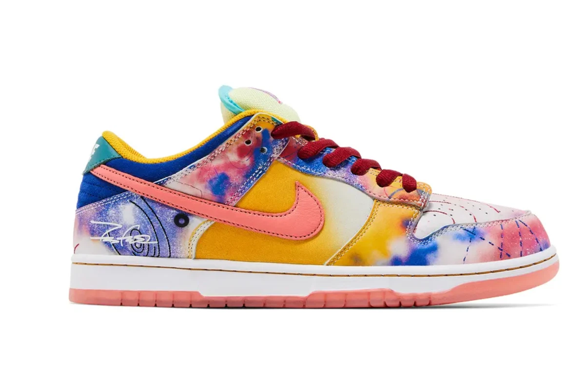Nike Futura Laboratories x Dunk SB Low Sunblush for Sale 