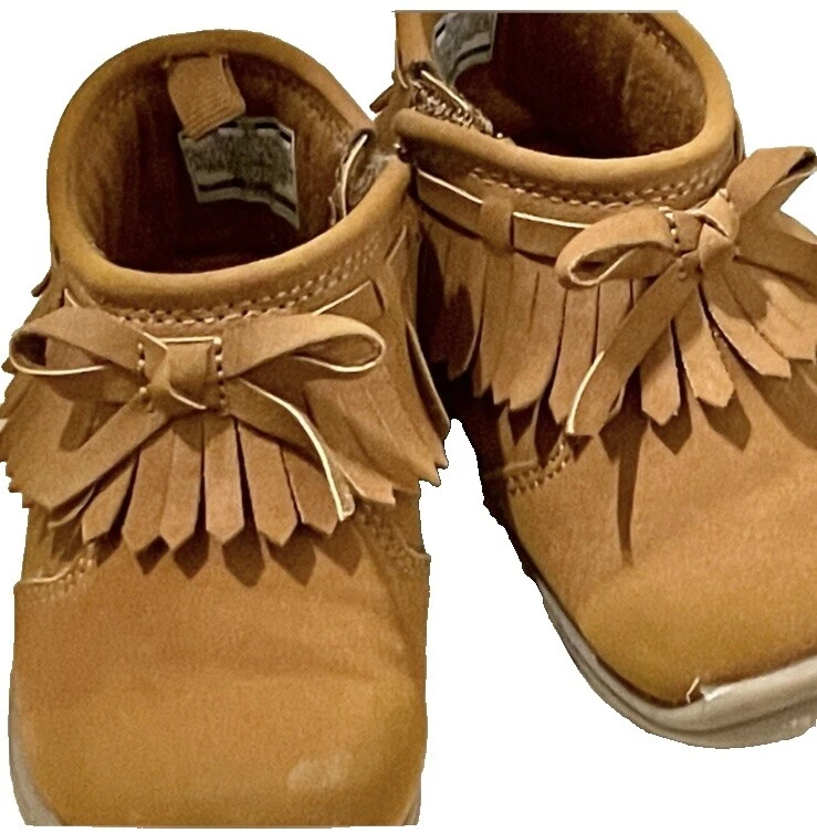 Zapatos de Bebé de gamuza Carter's boots