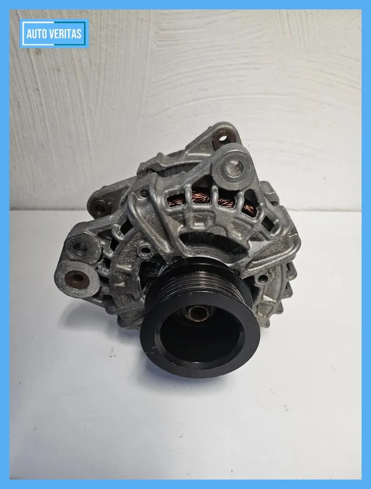 ORIGINAL Volvo V60 II 2018- 2.0D D4 30659580 Generator alternator 36002812 - Image 3 of 4