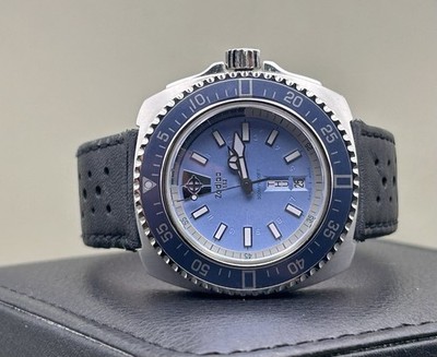 Zodiac Men's V-Wolf Light Blue Dial And Bezel Quartz 40mm Watch