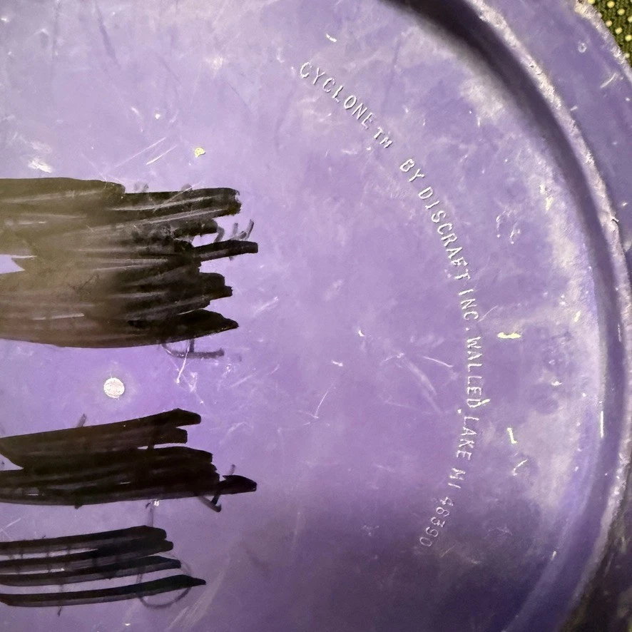 Sello de Club de Golf Disco Nuevo México Ciclón De Colección Años 90 - Púrpura - 172 g Foto 3 de 4