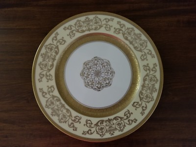 Set of 12 Ovington's Edgerton 132-12 Gold Encrusted Porcelain Dinner Plates