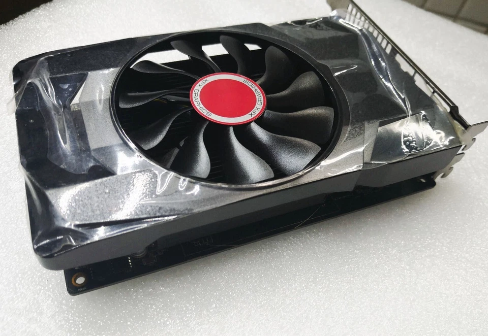 XFX AMD Radeon RX550 4GB GDDR5 PCI-E Graphics Video Card DP DVI HDMI - Image 2 of 4