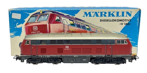 TRIX HOスケール BR221ディーゼル機関車 / DB 221 118-3 TRIX HO