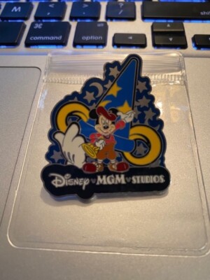 Disney MGM Studios Walt Disney World Vintage Official Pin Trading