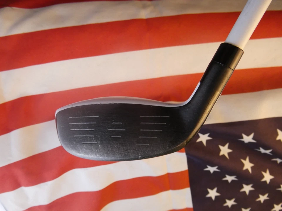 PERFEITO ESTADO TaylorMade AERO BURNER 4 Hybrid/Rescue 22* Matrix Speed Rul-z 70 Stiff Flex - Imagem 4 de 4