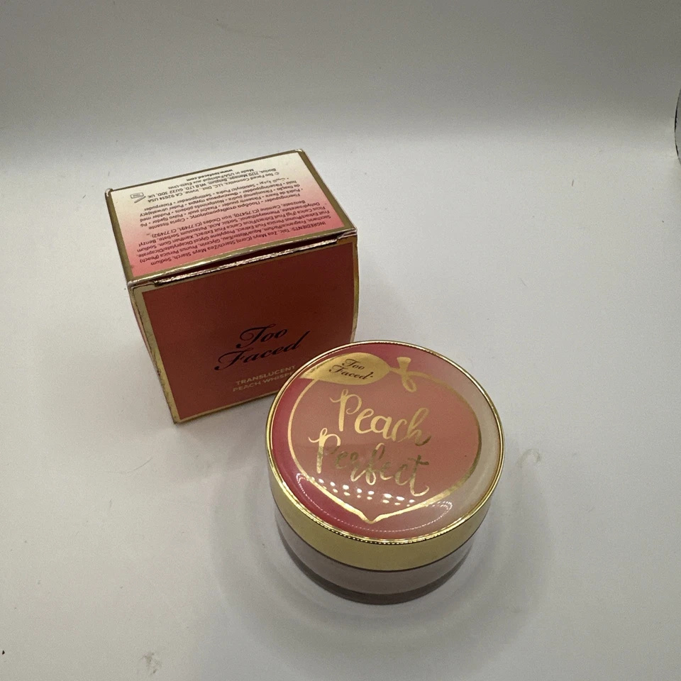 Too Faced Peach Perfect Mattifying Loose Setting Powder *Translucent*35g/1.23 oz - Image 2 of 4