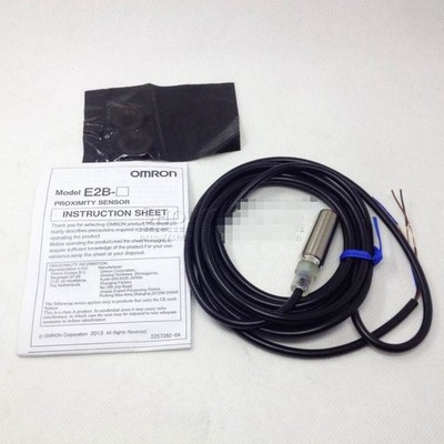 Z 1PCS NEW   Proximity switch E2B-M12KS04-WP-B1 #yi