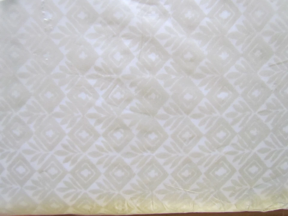 Lote de 2 Sábanas Reenvasadas 100% Algodón Target Beachcomber Beige/Blanco Doble XL Juego Foto 3 de 4