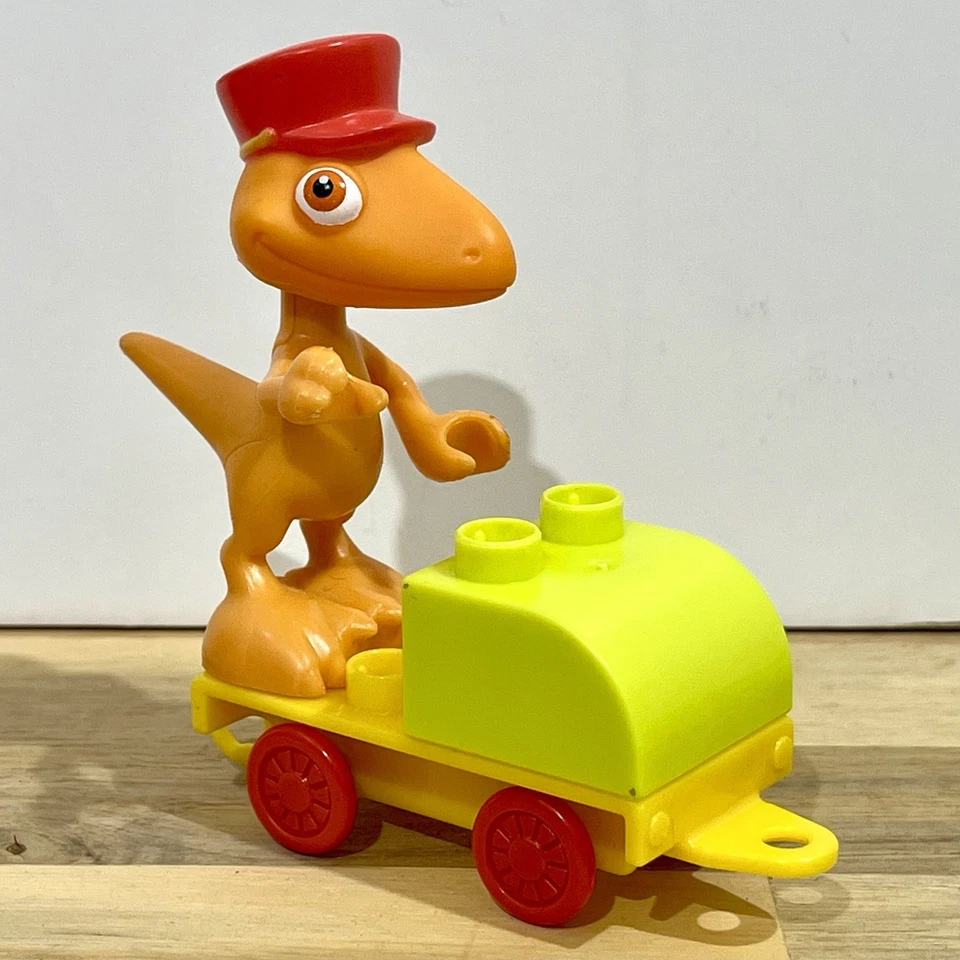 Mega Bloks Dinosaur Train Buddy’s Railway Adventure Set With Figure - Image 2 of 4