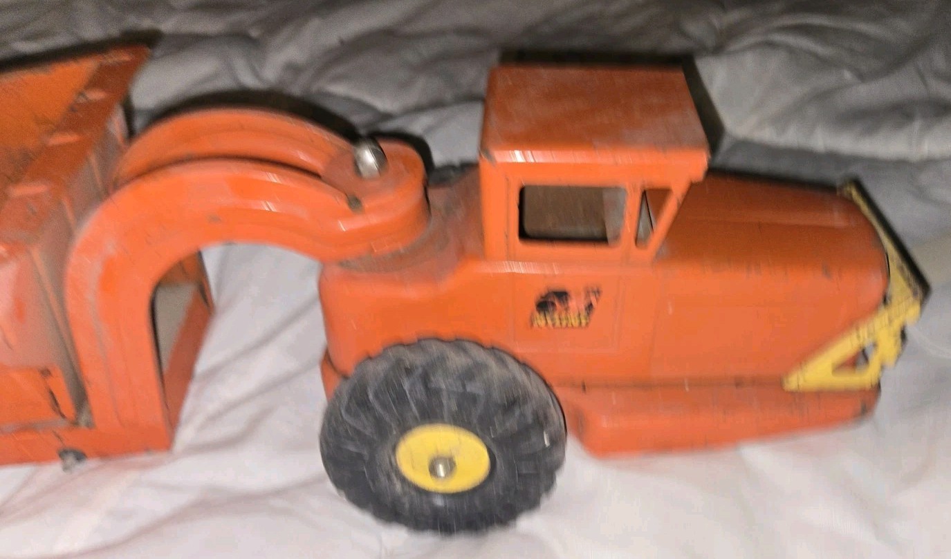 Picture 6 of 9