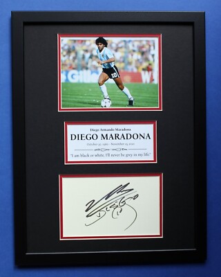 DIEGO MARADONA AUTOGRAPH framed masterly display The Golden Boy