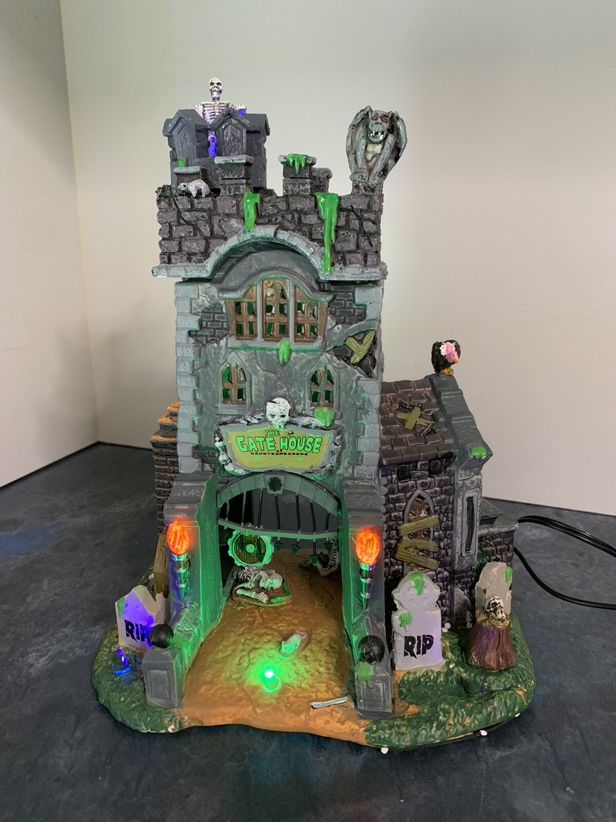 SF・ファンタジー・ホラー Lemax Spooky Town The Gate House Lemax Spooky Town The Gate House At Haunted Meadows 45663