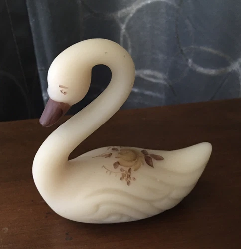 VTG FENTON SWAN Custard  SIGNED Hand PAINTED FLOWERS ART GLASS