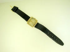 VINTAGE WITTNAUER 9E1 MAN'S WRIST WATCH 17J MOVEMENT 10K GF CASE - BEST OFFER