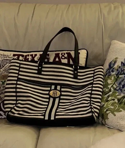 Tommy hilfiger canvas 2025 bag