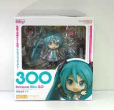 Nendoroid 300 Miku Hatsune Ver.2.0 Vocaloid Figure Good Smile Company New JAPAN