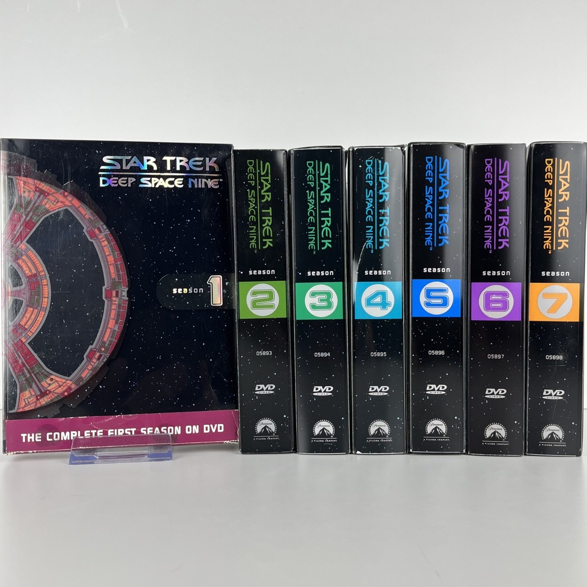 DVD2セット Star Trek Deep Space Nine Complete Series Seasons 1-7 DVD Set