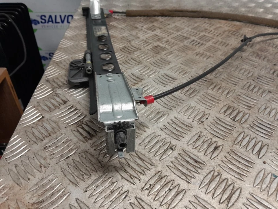 FORD FOCUS WINDOW REGULATOR/MECH ELECTRIC (FRONT PASSENGER) CC COUPE 2DR 05-11 - Image 4 of 4