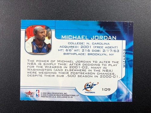 Michael Jordan 2002 Fleer Exclusive #109 Members Only EX - Picture 2 of 2