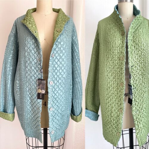 NWT Flair Green/Blue Crinkle Button Jacket Size L Large