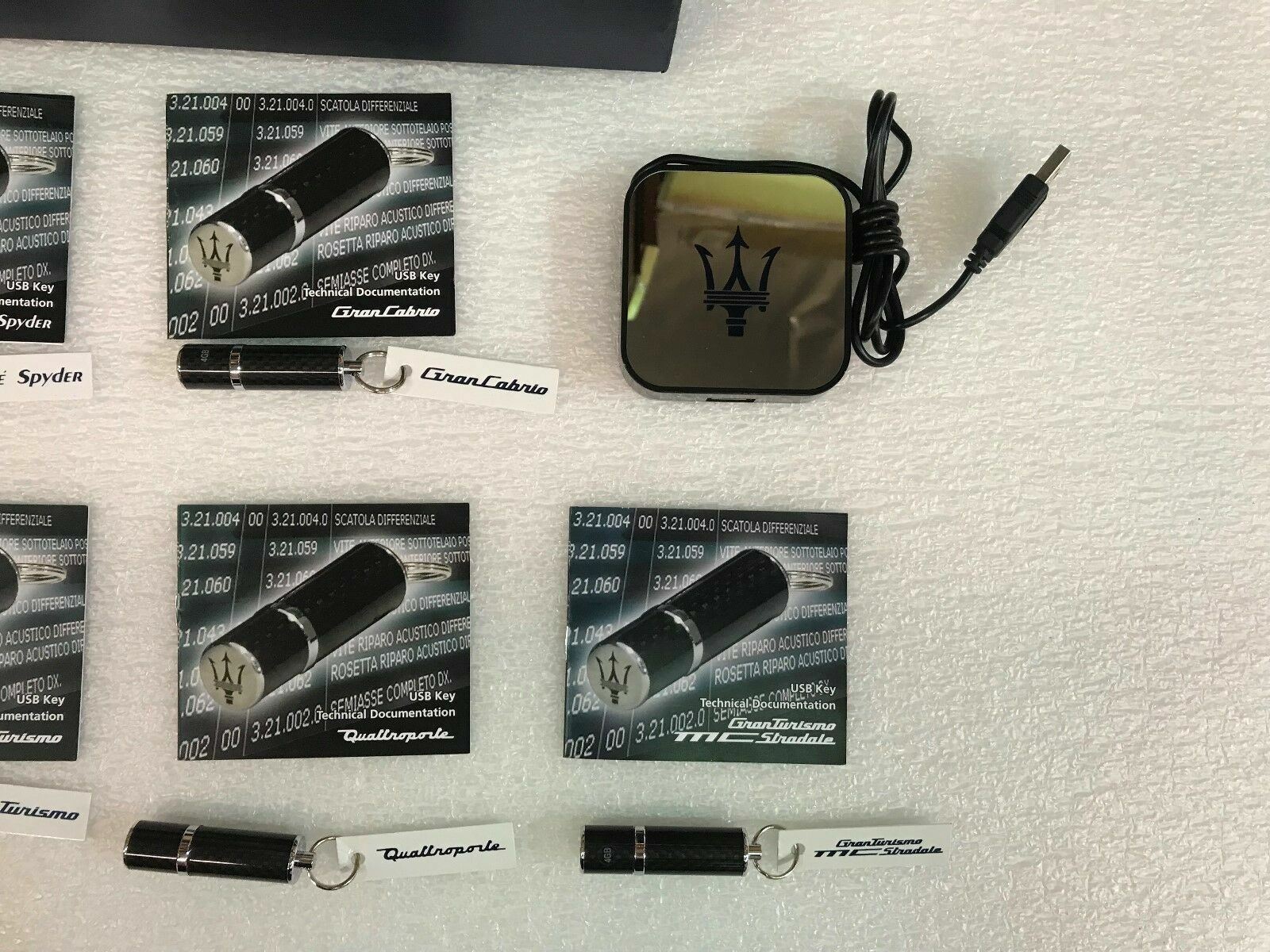 MASERATI COUPE SPYDER GRANCABRIO USB KEY TECHNICAL DOCUMENTATION 4GB OEM