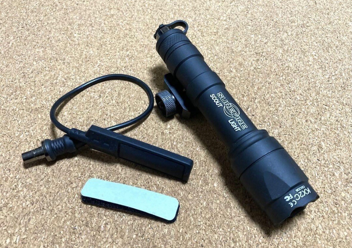 SureFire M600 Ultra High Output LED Scout Light Black Unused SureFire M600 Ultra High Output LED Scout Light Black Unused