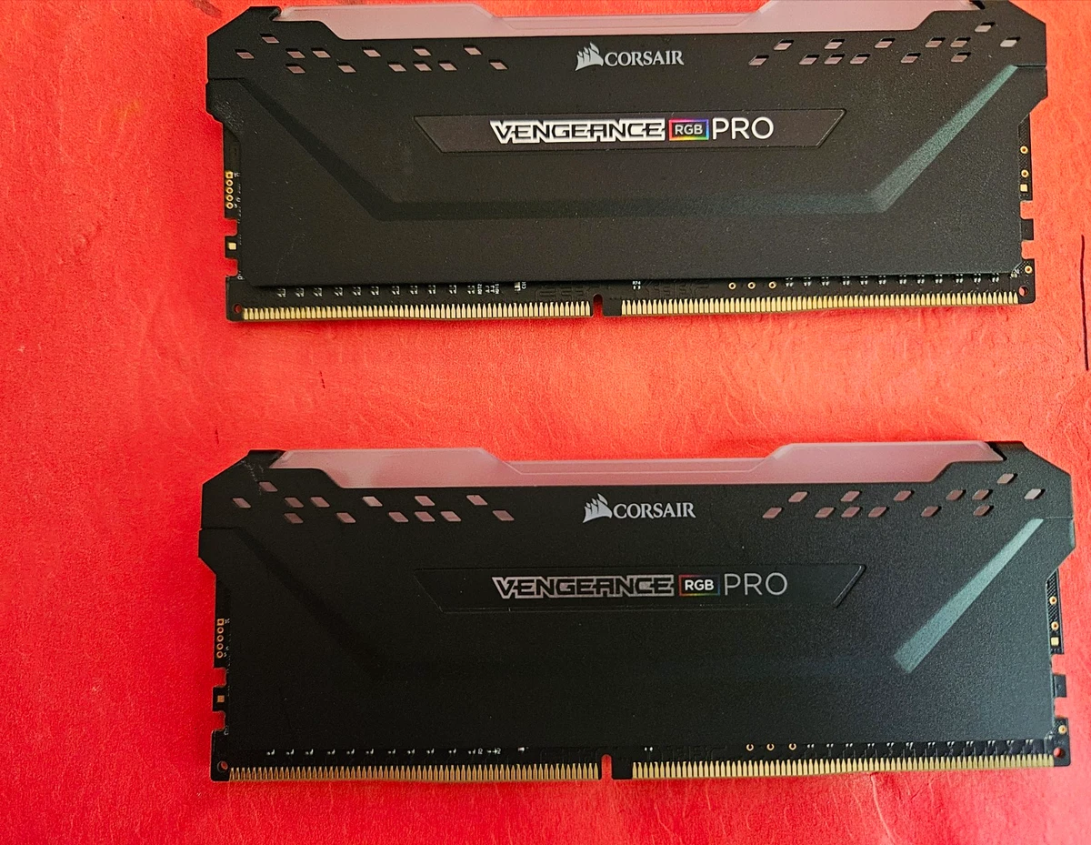 Corsair DDR4 SDRAM 8 GB Capacity per Module Memory (RAM) for sale