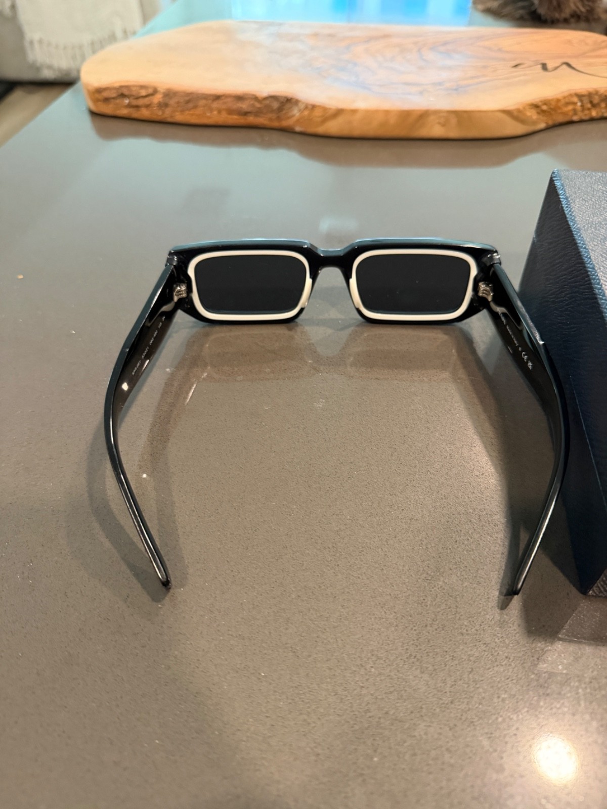 Prada Black Rectangle Sunglasses – Authentic – Ex… - image 4