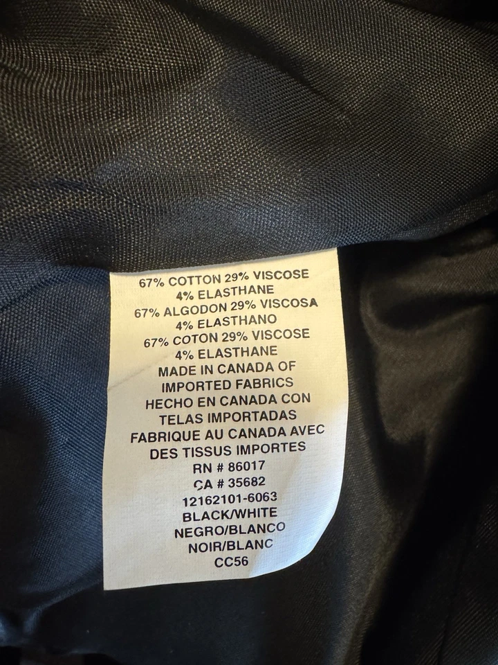 Jaqueta feminina Bebe preta com listras algodão trabalho/casual/festa tamanho 6 - Imagem 4 de 4