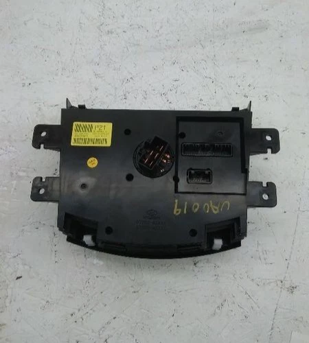 2013-2017 Hyundai Elantra Hatchback GT A/C Heat Climate Temperature Control Oem - Image 2 of 4