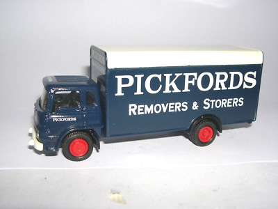 Promod Bedford TK Box Van Pickfords Removals