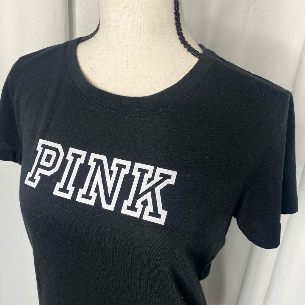 SECRET tシャツ Pink Victoria's Secret T-Shirt Size Small Black with White Letters