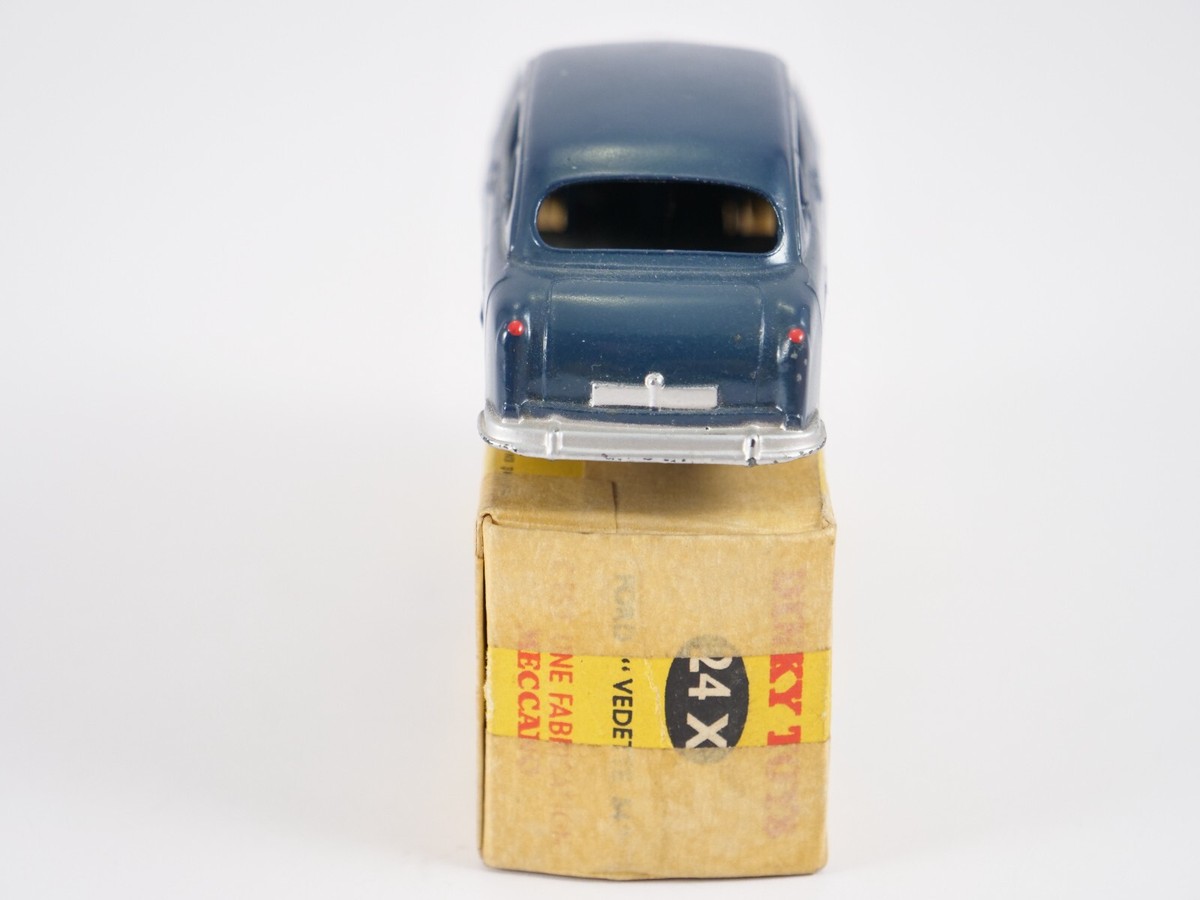 Ford Vedette 54 Dinky Toys n° 24 X, NEUVE, en boîte,avec