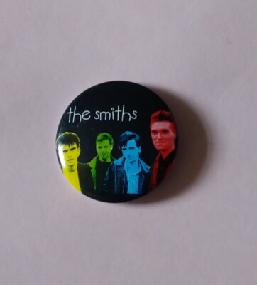 ORIGINAL 1980s THE SMITHS SMALL ROUND COLOURED PIN BADGE BAND IN FOUR COLOURS SM