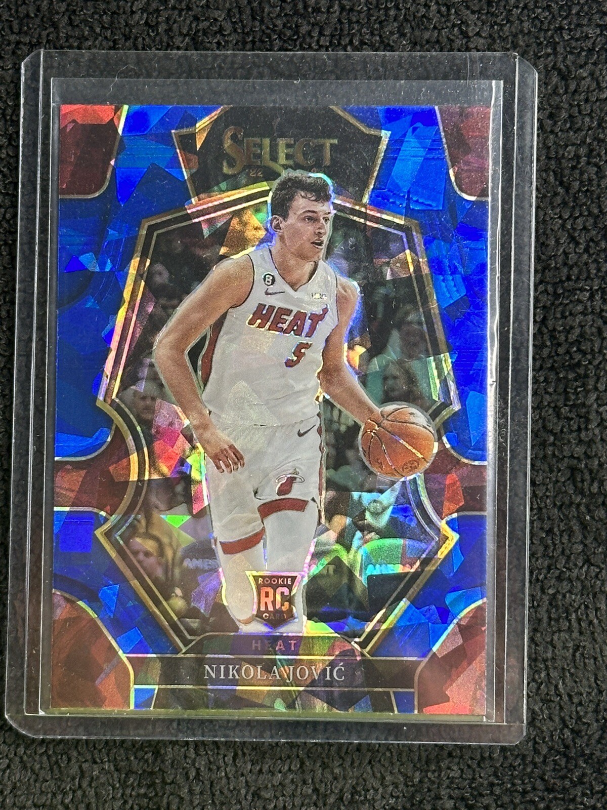 2022-23 SELECT PRIZMS BLUE CRACKED ICE NIKOLA JOVIC RC MIAMI HEAT #170