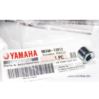 あ1219 Genuine Yamaha NMAX 150 2017-2023 Cylinder Head Plug Straight