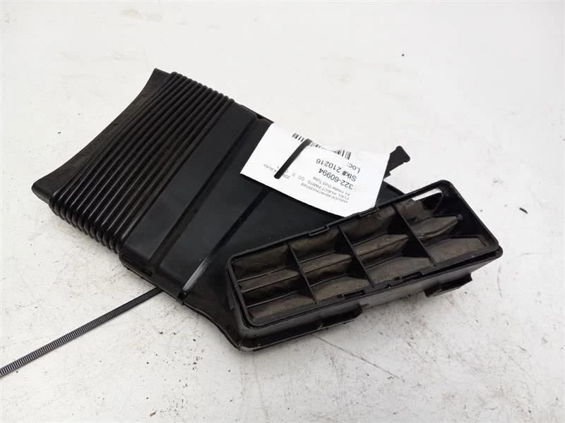 2006 - 2011 VOLKSWAGEN GOLF GTI AIR INTAKE DUCT TUBE OEM 48894 - Image 4 of 4