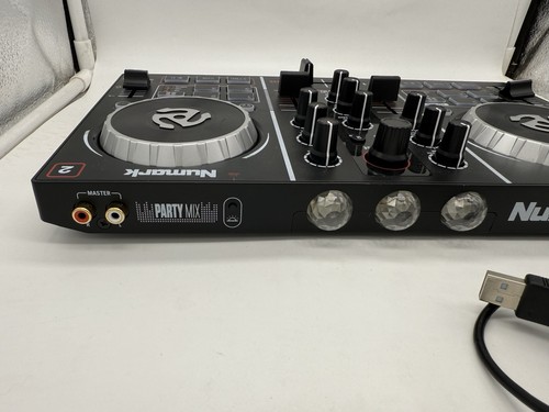 Numark Party Mix DJ Controller w/ Behringer HPS3000 Headphones & Manual - Picture 8 of 16