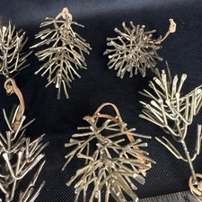 Set of 8 Gold Metal Tree Branch Decorative Hanging Christmas Ornaments Small