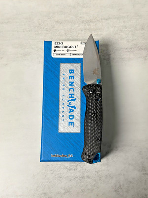 Benchmade Mini Bugout 533-3 Carbon Fiber Handle 2.88'' Blade Everything Included!