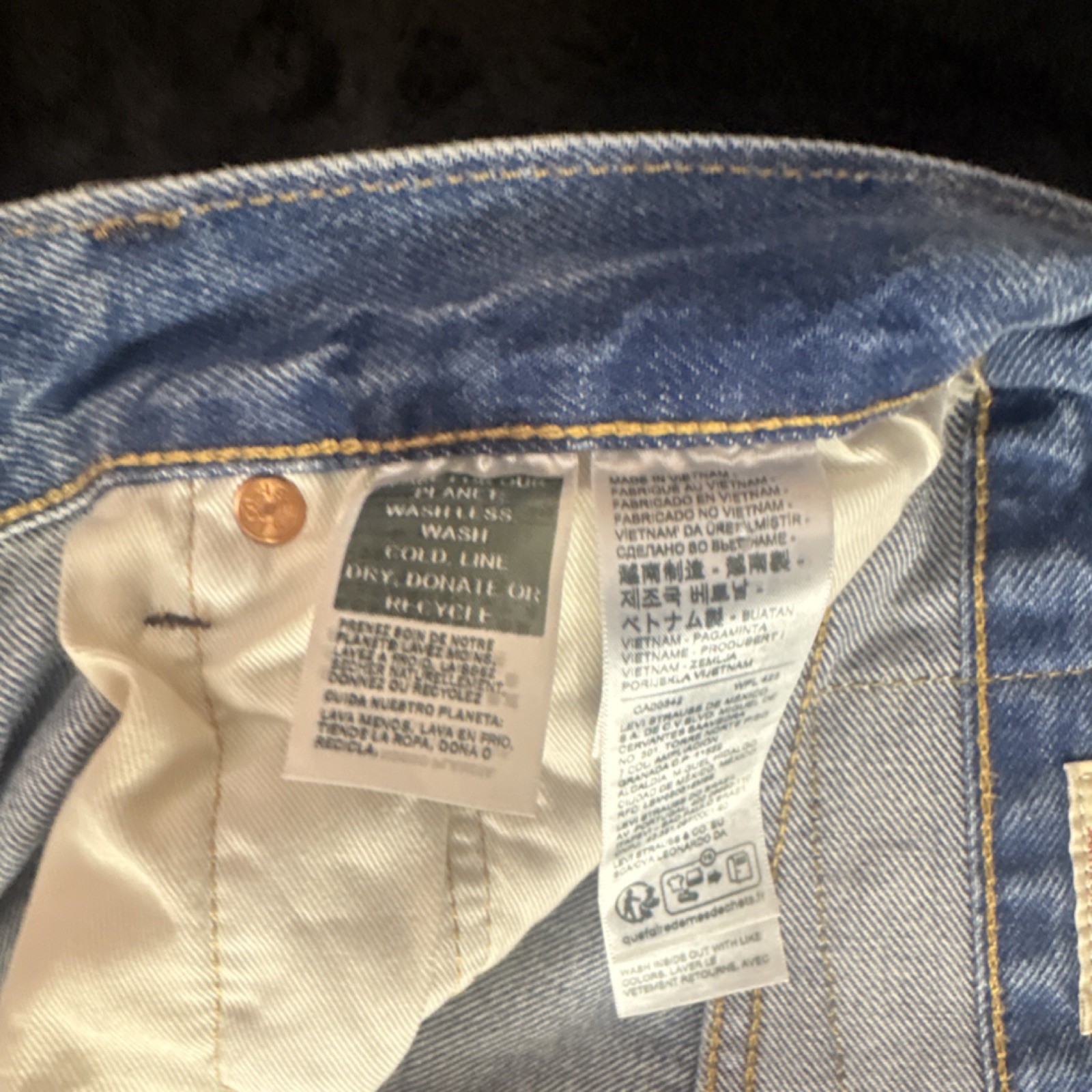 Levi's Big e Premium Distressed Patch Light Blue … - image 4