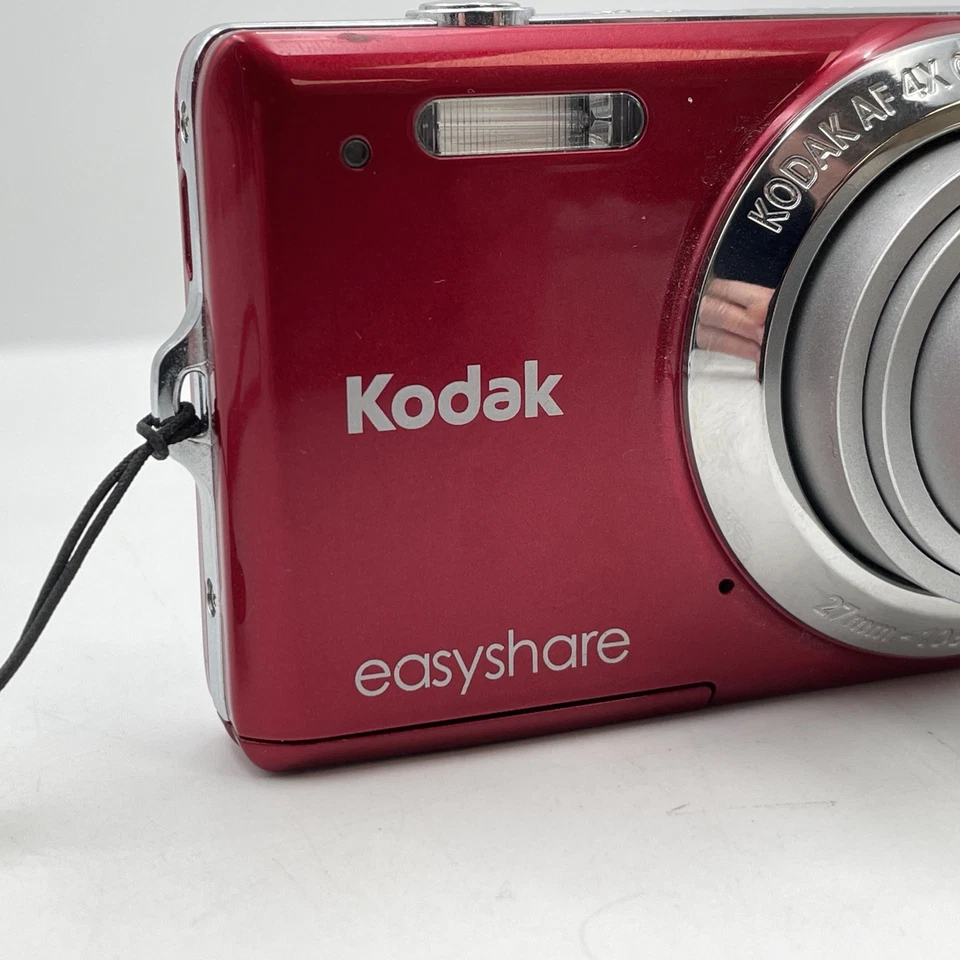 Kodak EasyShare M522 Compact Digital Camera 14.0MP  - Red - No Charger -      S5 - Image 4 of 4