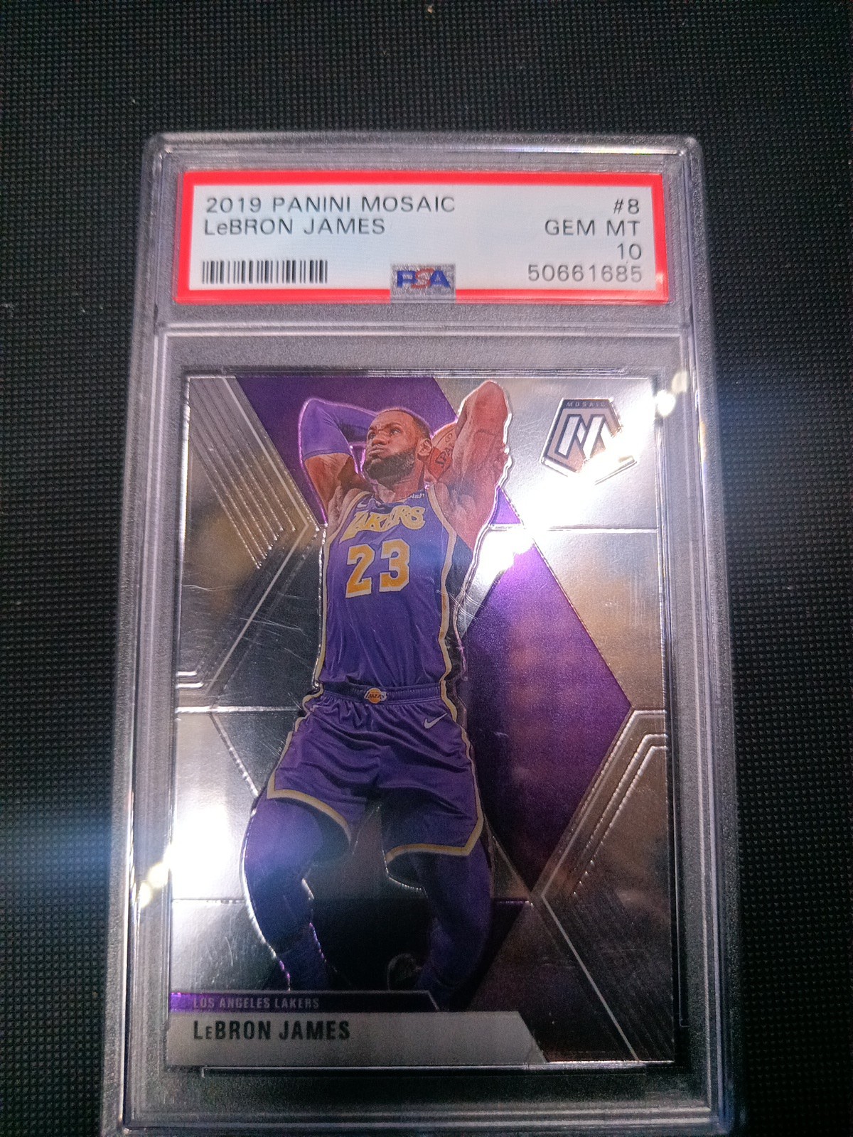 2019-20 Panini Mosaic - LeBron James #8