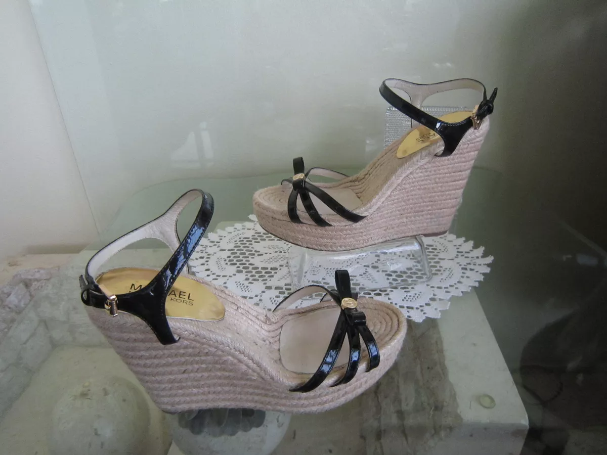 MICHAEL KORS STRAPY MK LOGO BLACK PATENT LEATHER ESPADRILLE WEDGES