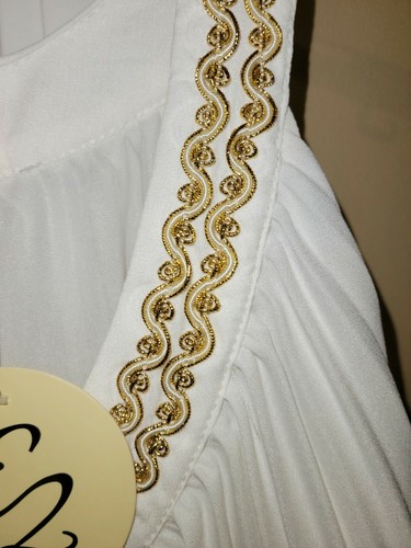 e2 clothing Cream Wedding or Prom Dress - Picture 9 of 10