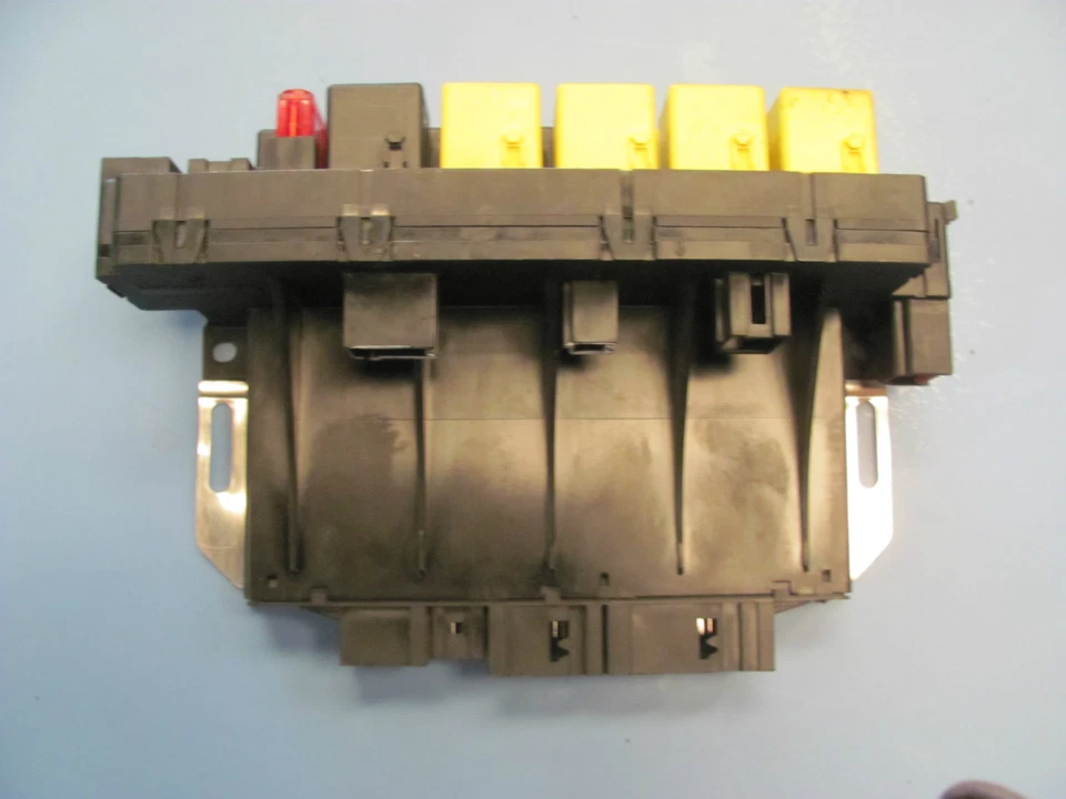 2003-2004-05-2006 MERCEDES-BENZ W220 S430 S500 MÓDULO CAJA RELÉ FUSIBLES A0325458232 Foto 3 de 4