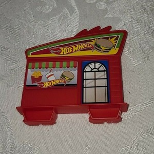 hot wheels cmp80 ultimate garage