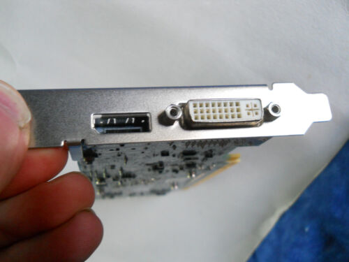 AMD Radeon HD 8490 OEM ATI-102-C36951 Video Card 1GB DisplayPort/DVI PCI-E x16 - Picture 3 of 9