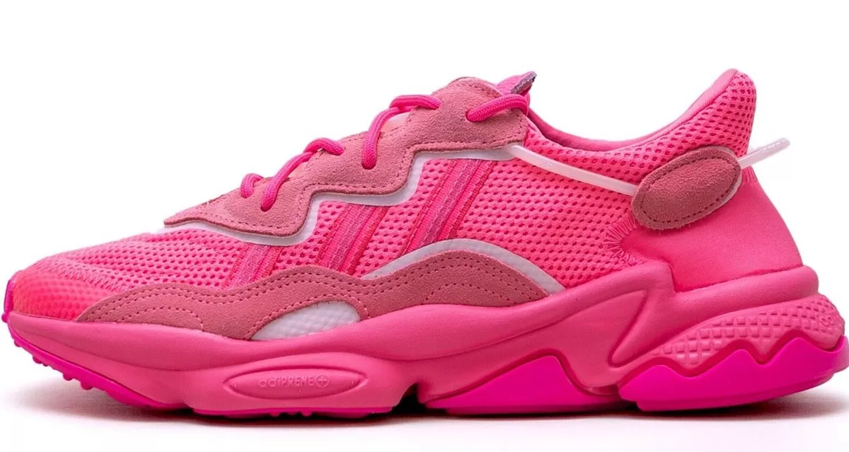 Men Size 8US adidas Ozweego Triple Pink Trainers Low Top Sneakers Women 9US SALE